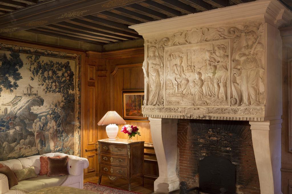 Chateau De Beneauville Bed & Breakfast Petiville  Exterior photo